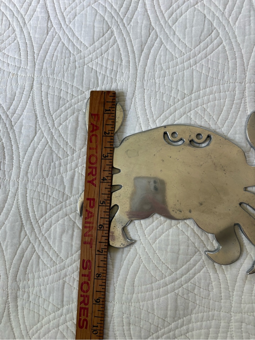 Coastal Crab Rustic Aluminum Trivet - Picture 3 of 8